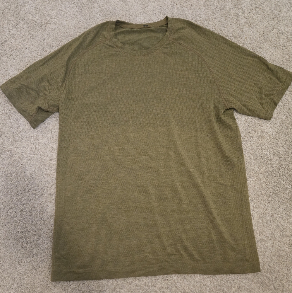 Lululemon Olive Green Men's T-Shirt